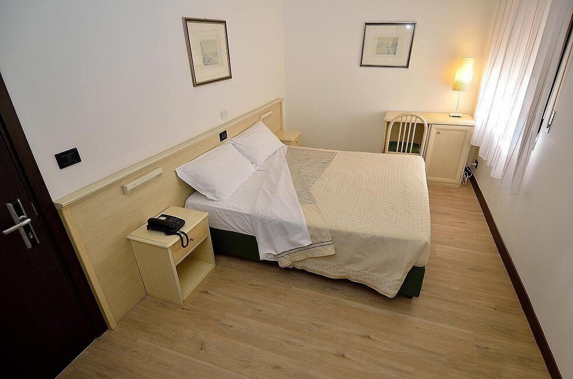 Hotel San Giuliano Mestre Esterno foto