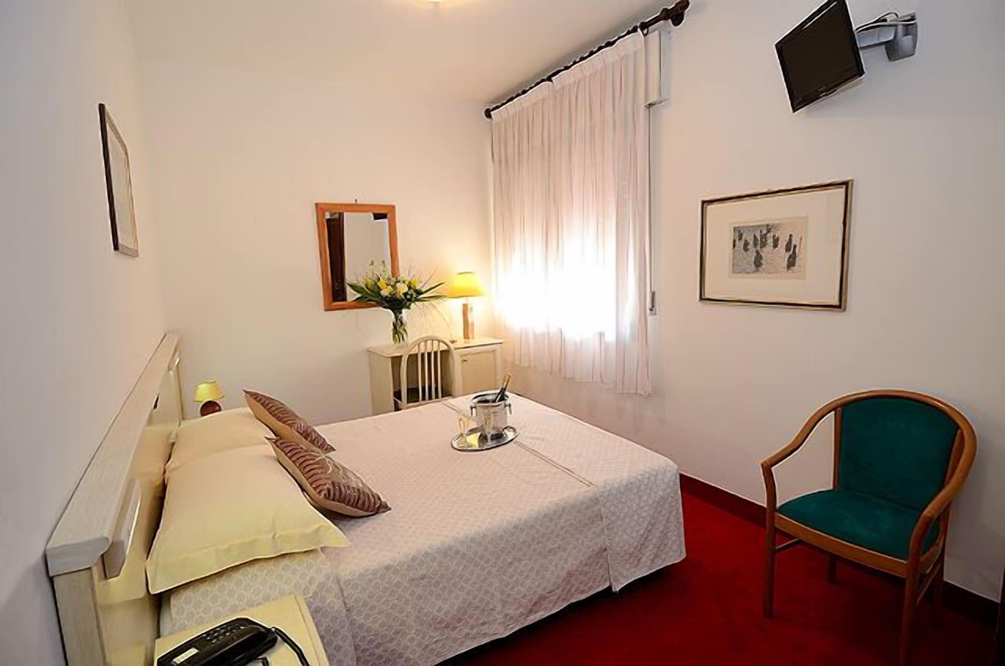 Hotel San Giuliano Mestre Esterno foto