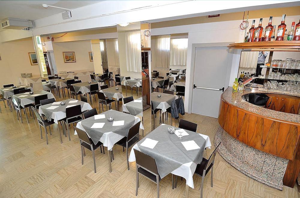 Hotel San Giuliano Mestre Esterno foto